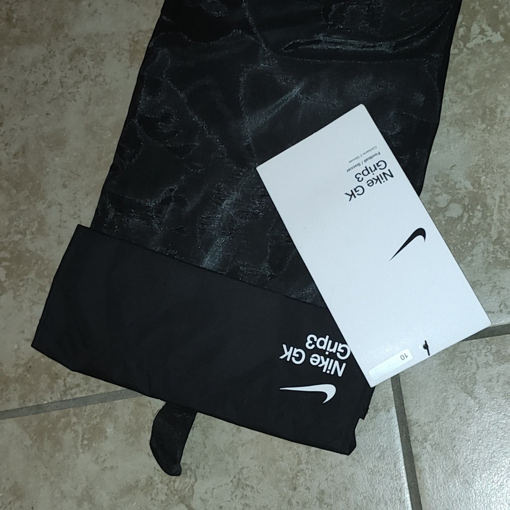 grip nike bag